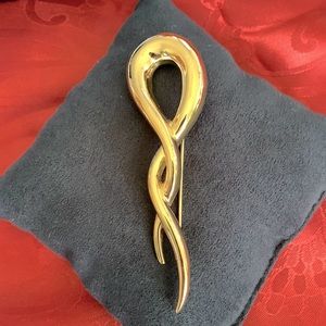 Givenchy Designer Vintage Brooch